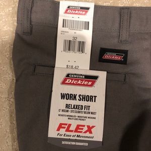 Dickies short